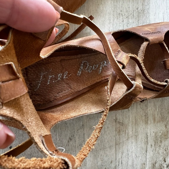 Free People Maelyn Cradle Ballet Flats size 38 - Picture 8 of 8